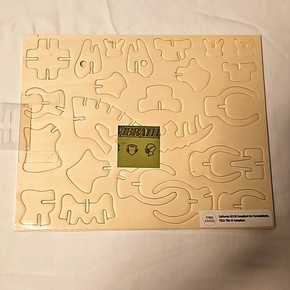 3 NWT Dinosaur Puzzle Model Kits - Picture 7 of 10